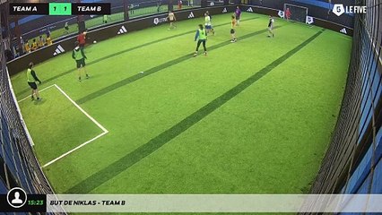 But de Niklas - Team B