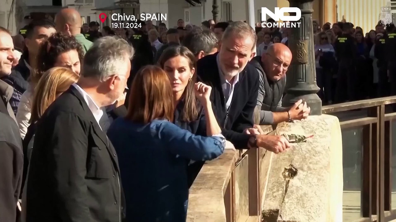 Spaniens Königspaar kehrt nach Schlammlawine in die vom Hochwasser betroffene Region zurück
