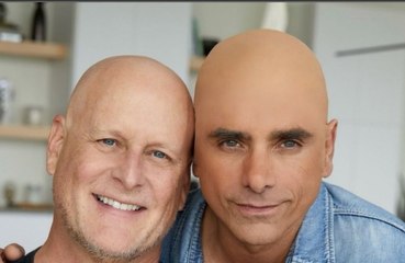 Dave Coulier 'se rió a carcajadas' cuando John Stamos le visitó con una gorra de calvo