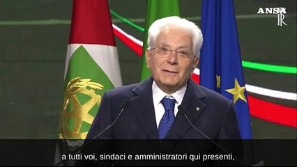 Mattarella all'Anci: "I Comuni simbolo dell'unita' del Paese"