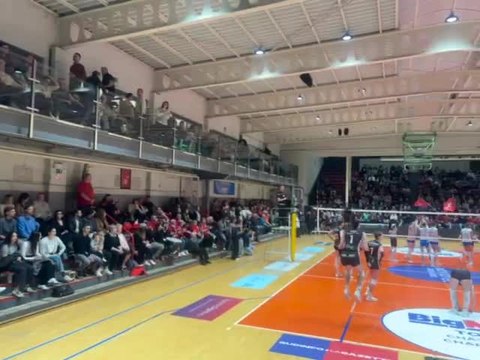 Ligue dames: l'ambiance du derby hennuyer Charleroi-Tchalou