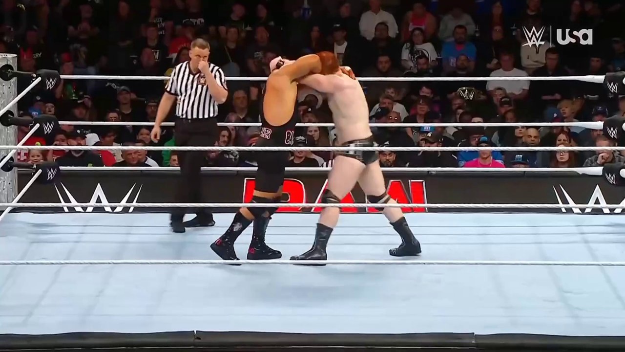 Bron Breakker Vs Sheamus At WWE Monday Night Raw November 18, 2024