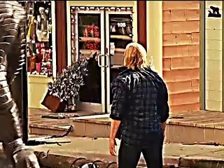 Thor Lifted Hammer Attitude