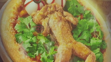 "설마 진짜 황소개구리?"...중국의 피자 비주얼에 누리꾼 '충격' [앵커리포트] / YTN