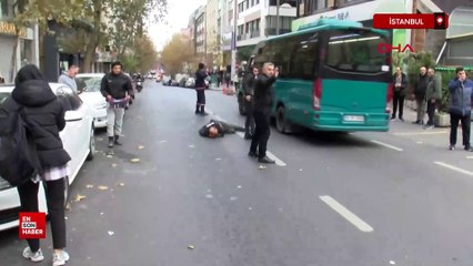 İstanbul'da motosiklet yayaya çarptı
