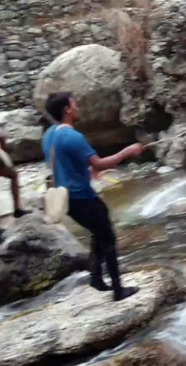 Cast Net Fishing in Nepal | Himalayan Trout Fishing with Handmade Cast Net |