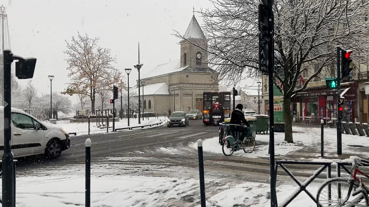Chutes de neige et vents violents : les images des effets de la tempête Caetano sur le nord-ouest