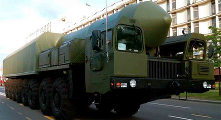 ロシアのミサイル6発が標的に命中：映像がその瞬間を捉える