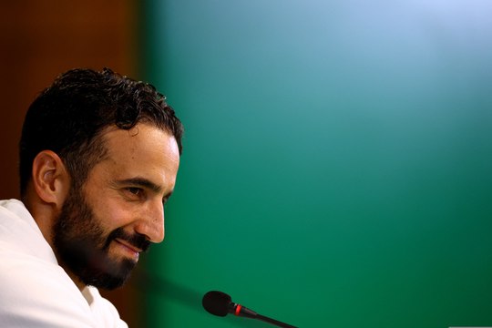 AR OOV MAN UNITED 211124