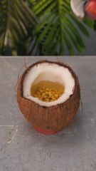 OMG this guy really can make anything out of coconut 😱🥥