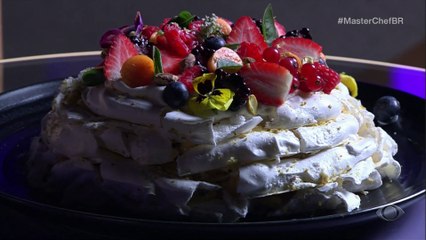 Kim é a primeira eliminada do MasterChef Confeitaria