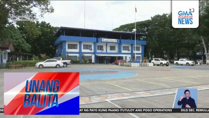 Lalaking guro, inireklamo dahil sa panghihipo umano sa 3 estudyante; wala siyang pahayag | Unang Balita