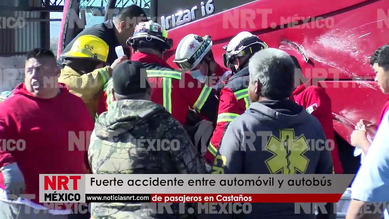 Fuerte accidente entre automóvil y autobús de pasajeros en Castaños
