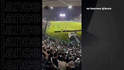 Torcedores do Vasco xingam Rafael Paiva após derrota para o Internacional