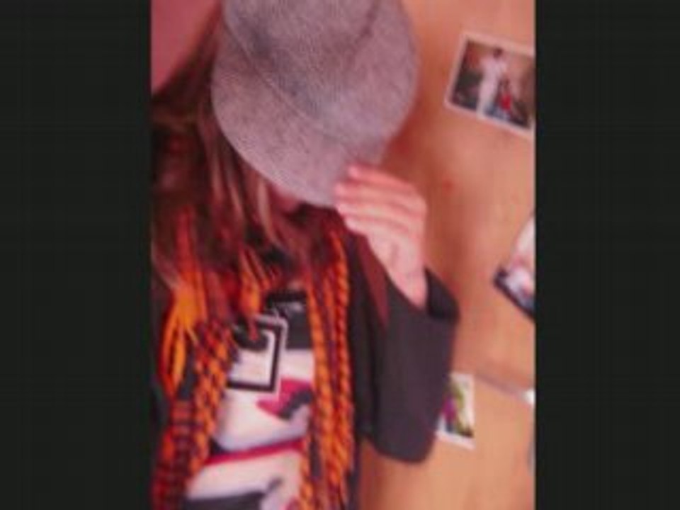 Musique vidéo Si maman si / "Elle"