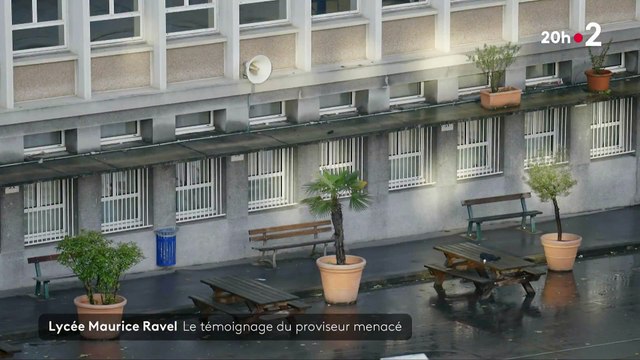 Le proviseur du Lycée Maurice Ravel, menacé de mort pour avoir demandé à une élève d'enlever son voile parle pour la première fois sur France 2 : Je suis traumatisé. J'ai arrêté de prendre le métro. J'ai pensé à Samuel Paty