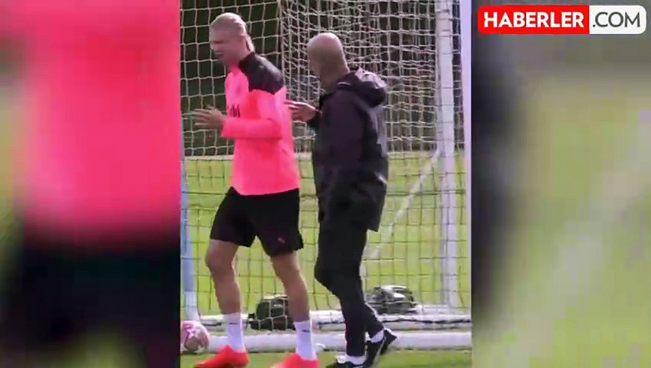Manchester City Pep Guardiola ile sözleşme yenildi