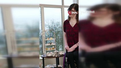 Dünyanın en uzun ve en kısa kadını yan yana geldi! Aradaki fark görenleri şaşkına çevirdi