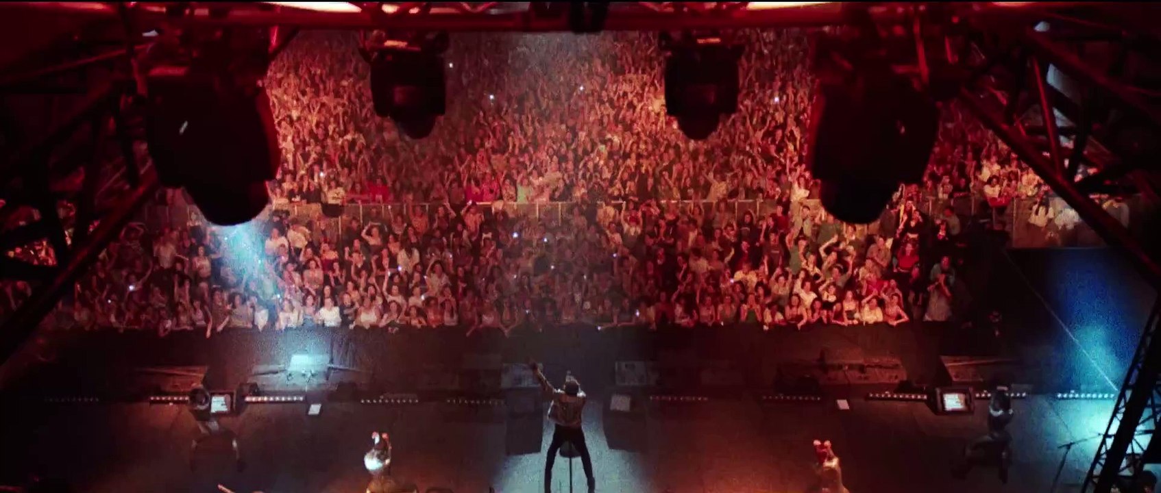 Robbie Williams : bande-annonce du biopic "Better Man"