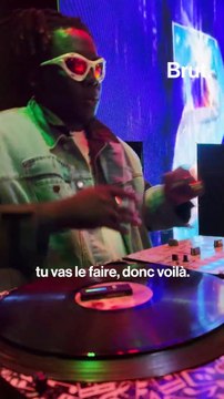 Derrière les platines avec DJ Orlando