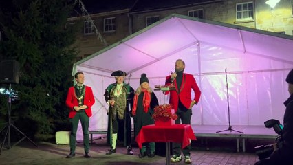 Strictly Come Dancing star Craig Revel Horwood switches on Stamford's Christmas lights