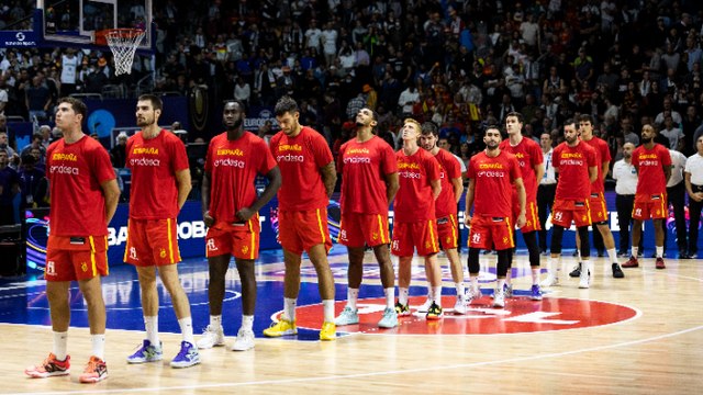 ¿Por qué jugadores como Henzonja sí que van con sus selecciones en las ventanas FIBA y las estrellas españolas no?