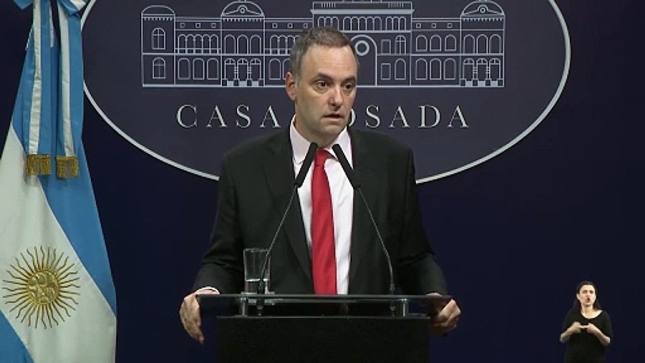 Manuel Adorni:  "Es obvio que la vicepresidenta está cerca de la casta, está con varios senadores casta"