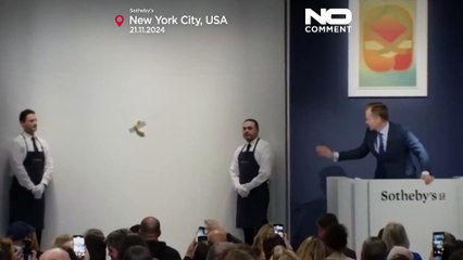 NO COMMENT: El famoso plátano con cinta adhesiva se vende por 5,8 millones de euros