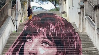 Omaggio a Monica Vitti: il murale che celebra l’icona del cinema a Roma