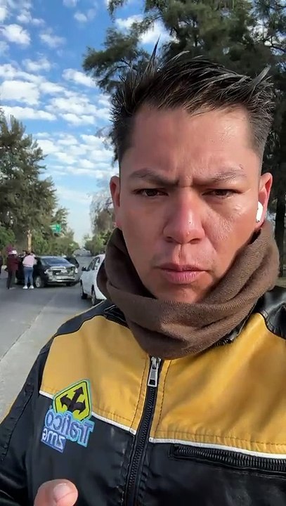 A esto se debe el tráfico intenso en la Calzada Lázaro Cárdenas y Río Seco