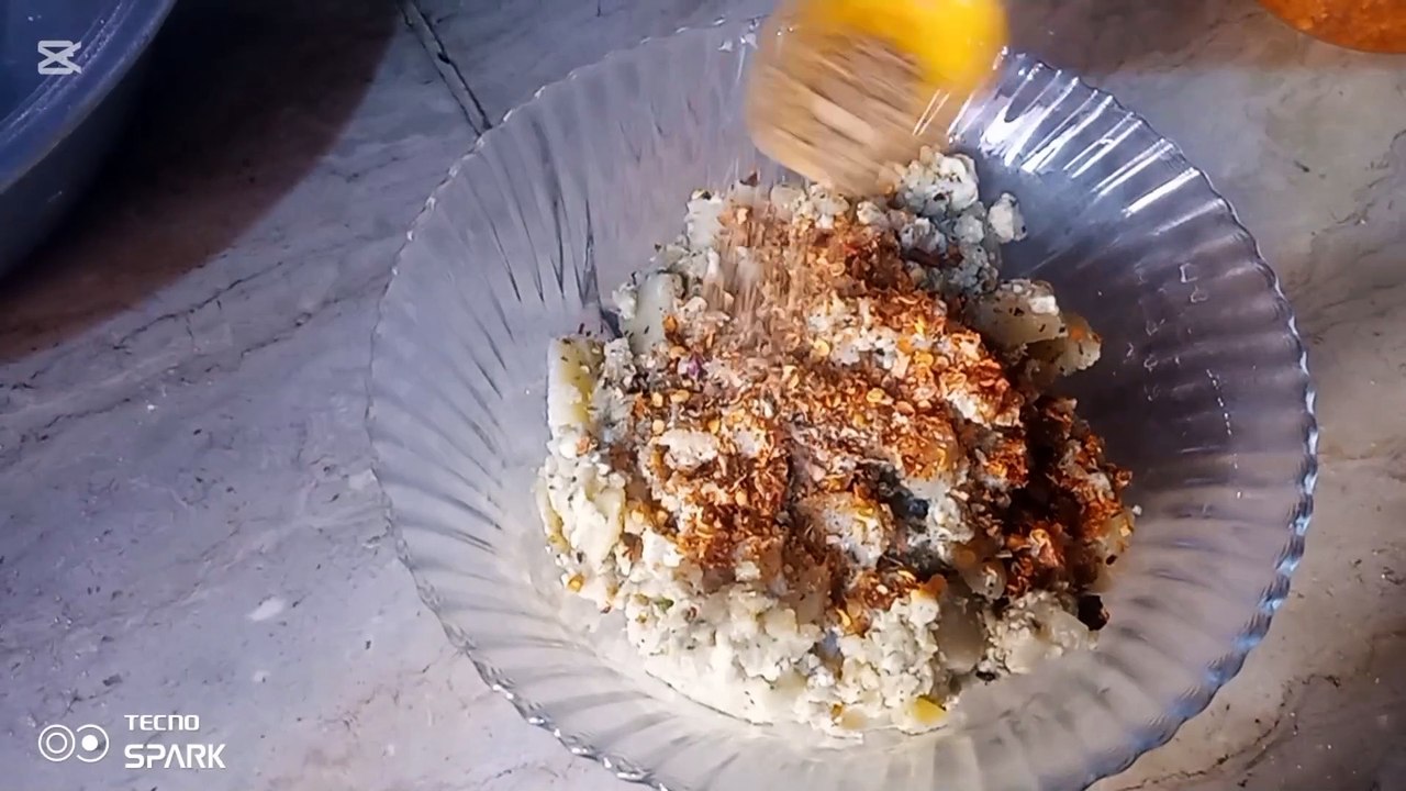 Aloo Anda Paratha || Potato Egg Paratha || Chatpati Recipe ||  Lunch Box Recipe || By Ansari Foods😋