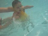 1ere fois a la piscine