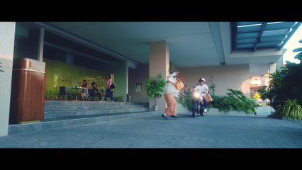 In/Feliz Por Você Trailer Oficial