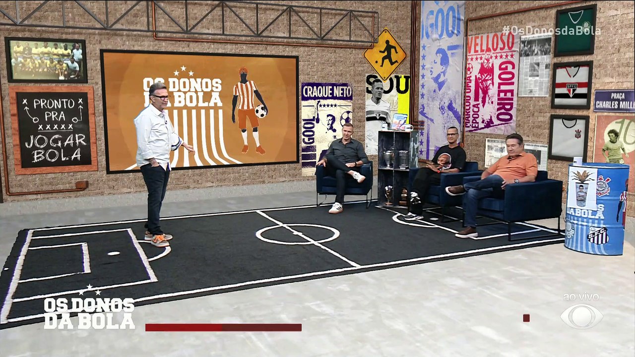 Neto fica enfurecido analisando ‘linha do tempo’ das dívidas do Corinthians