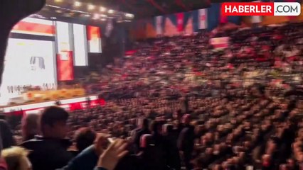 Saadet Partisi kongresinde AK Parti protestosu