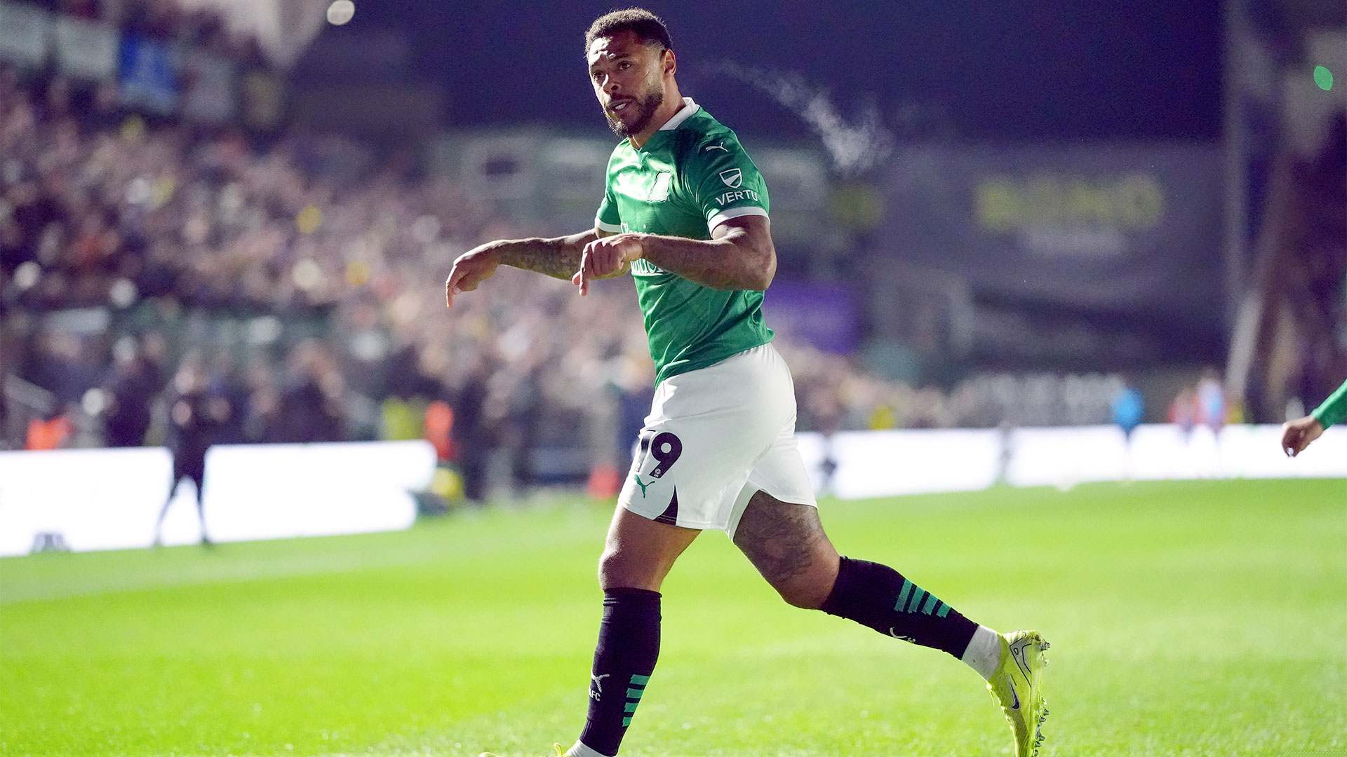 Plymouth Argyle v Watford