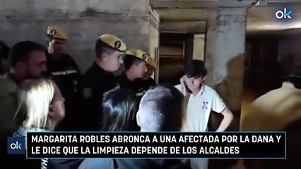 Margarita Robles abronca a una afectada por la DANA y le dice que la limpieza depende de los alcaldes