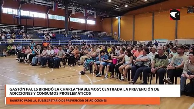 Gastón Pauls brindó la charla “Hablemos”, centrada la prevención de adicciones y consumos problemáticos