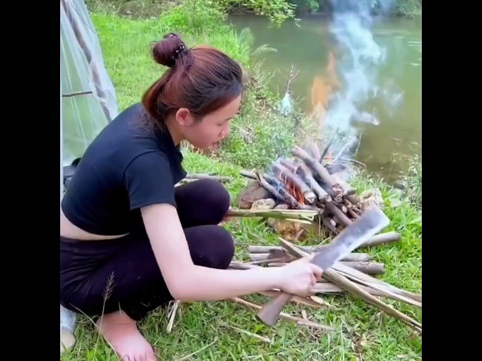 Fantastic camping alone in forest @amazing @nature_HD
