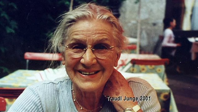 Der Untergang / Downfall (2004) - Biographer Melissa Müller on Traudl Junge