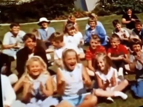 The New 3 Stooges The New 3 Stooges S03 E008 – The First in Lion – Mel’s Angels