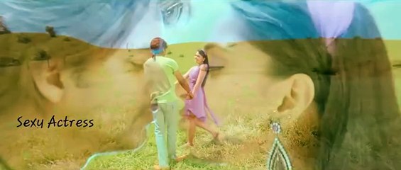 Anushka shetty Lipkiss with Vijay HD