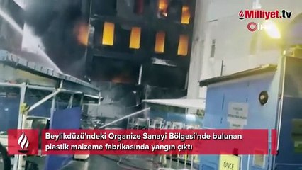 Beylikdüzü'ndeki plastik malzeme fabrikasında yangın!