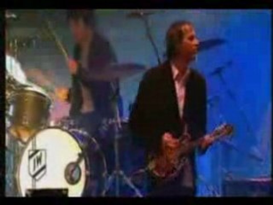 R.E.M. Losing my religion - live