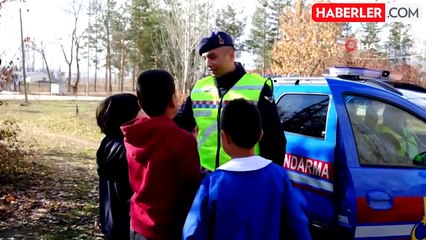 Minik Öğrencilerden Öğretmenlerine Anlamlı Sürpriz