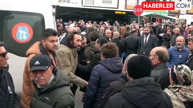 Yangında Hayatını Kaybeden Öğretmen Son Yolculuğuna Uğurlandı