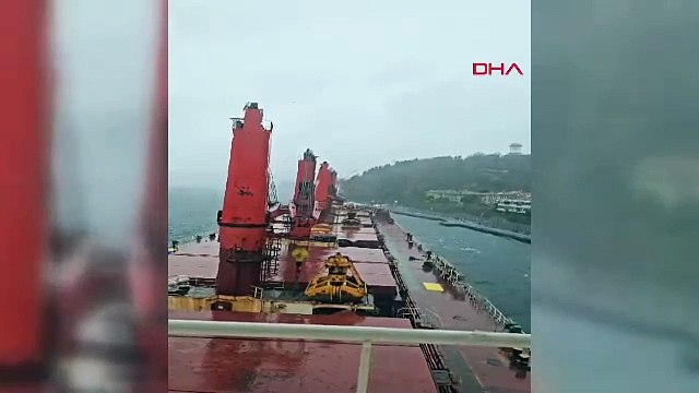 İstanbul - Beykoz'da sürüklenen gemi kıyıya çarpmaktan son anda kurtuldu-1