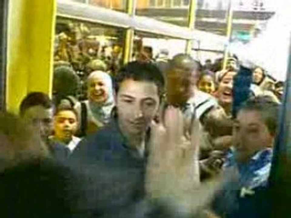 arrivée d'Amel Bouchoucha وصول أمل الى وهران