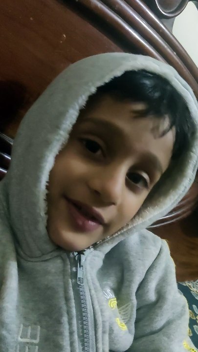 Little boy asking to subscribe