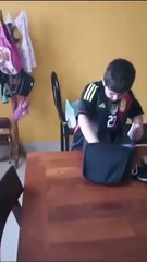 Niño llora por que asistirá a la final de la Copa Sudamericana